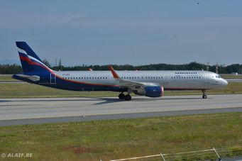 Aeroflot - Airbus A321-211 - VP-BKR - 07L - 23/06/2019