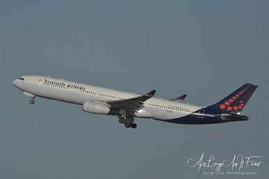 BRUSSELS AIRLINES_A330-343_OO-SFE_EBBR_25R_20220130_001