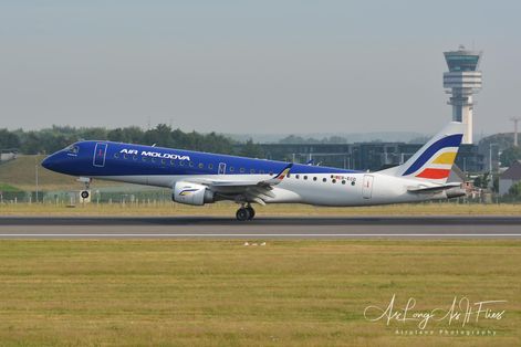 Air Moldova - ERJ-195 - ER-ECD