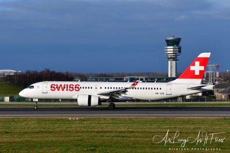 Swiss A220-300 - HB-JCB
